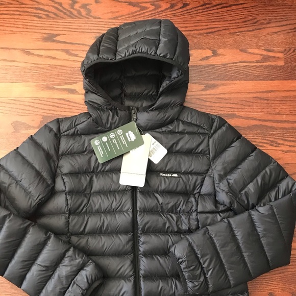 Roots Packabke Down Jacket - Picture 4 of 7